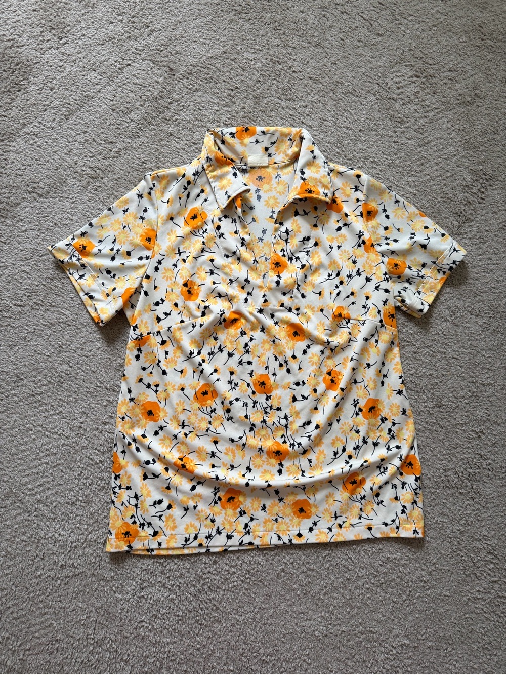 VTG ~ 1970s ~ Orange Poppy & Daisy Floral Polo Top ~ Summer ~ Retro ~ Size M/L